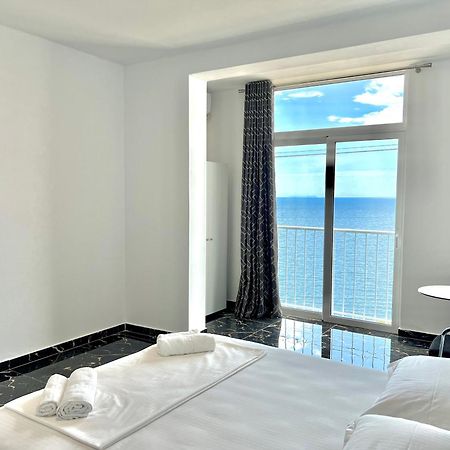 Redi'S Seaview Apartments Sarande Luaran gambar