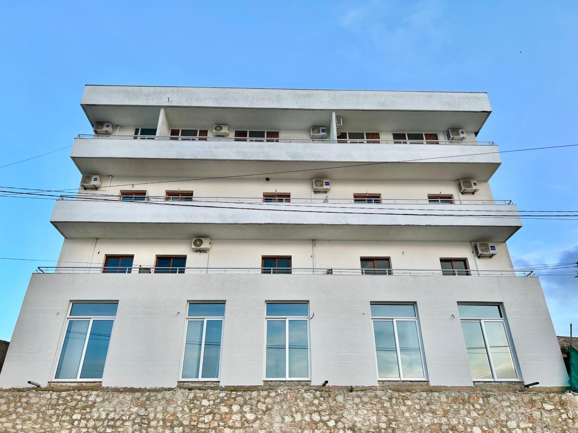 Redi'S Seaview Apartments Sarande Luaran gambar