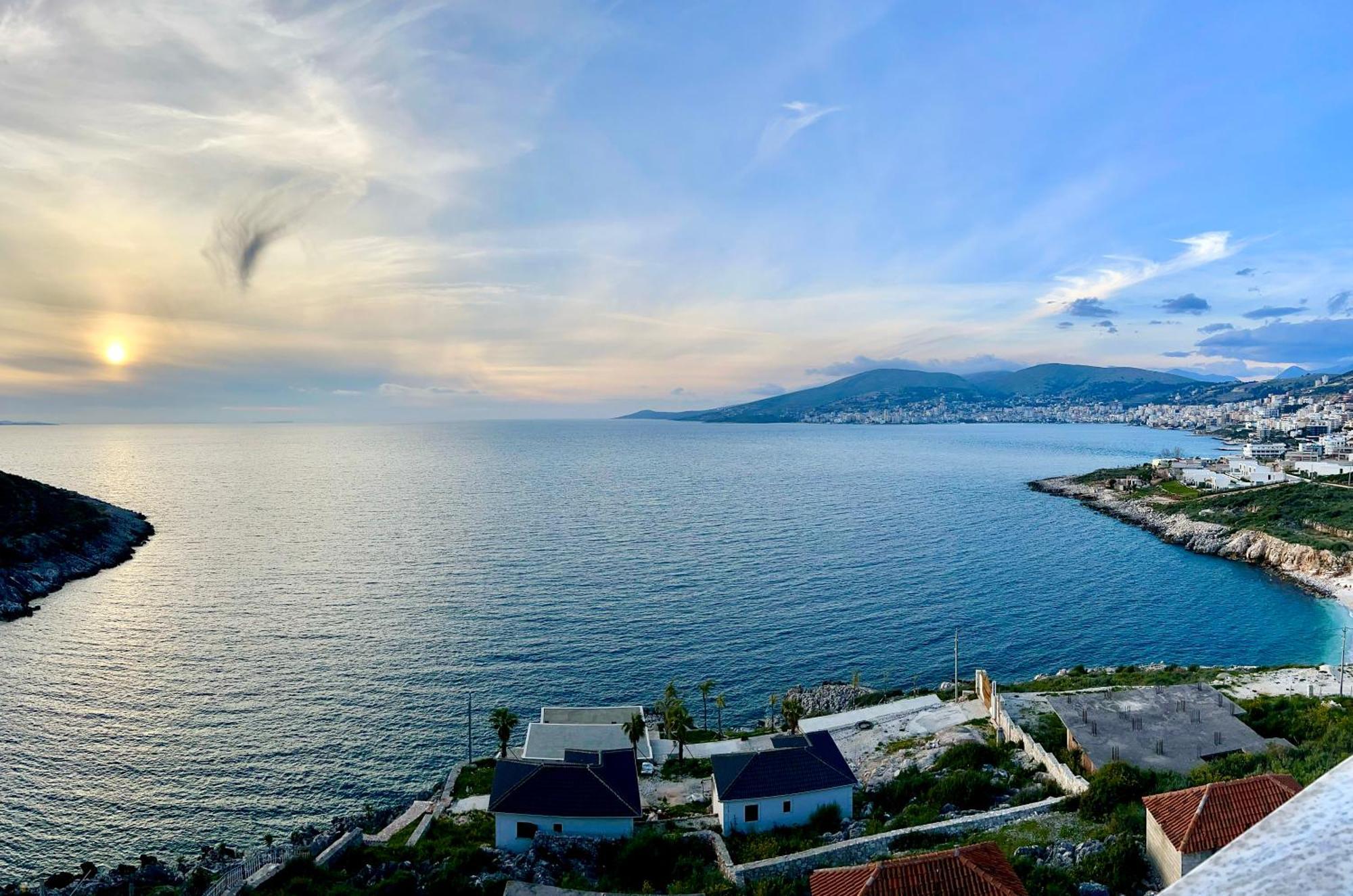 Redi'S Seaview Apartments Sarande Luaran gambar
