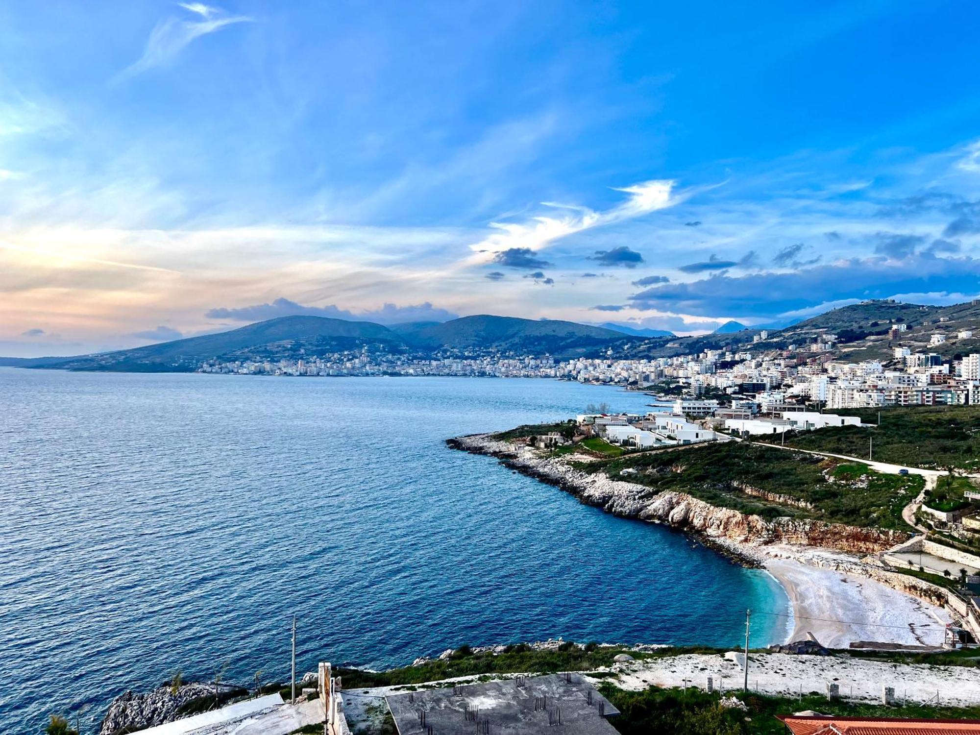 Redi'S Seaview Apartments Sarande Luaran gambar