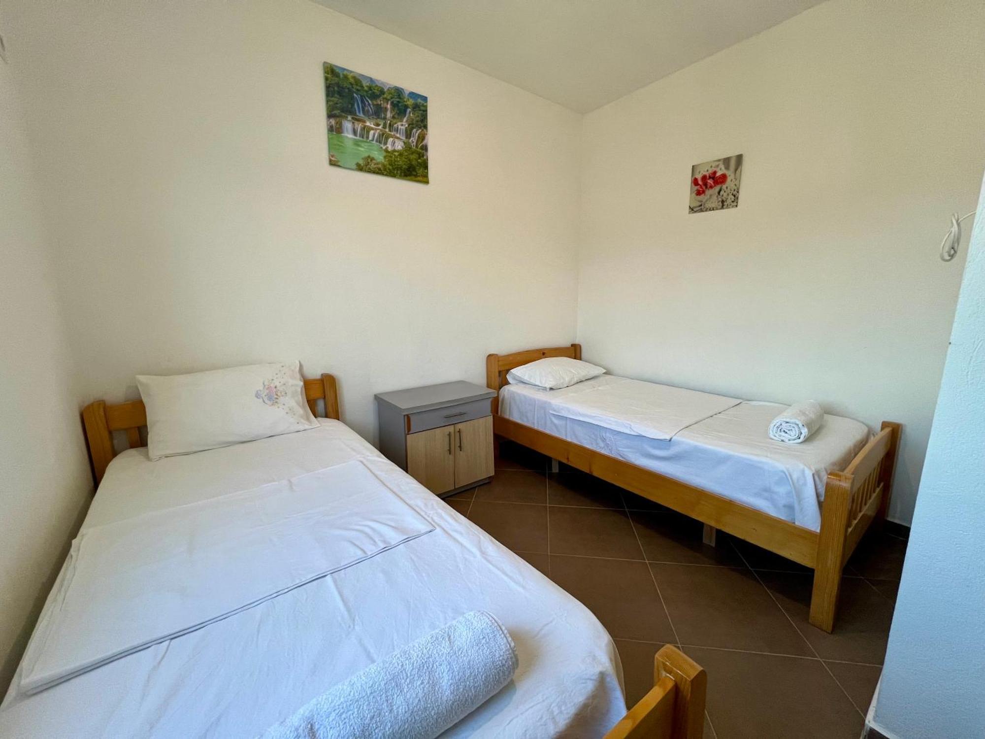 Redi'S Seaview Apartments Sarande Luaran gambar