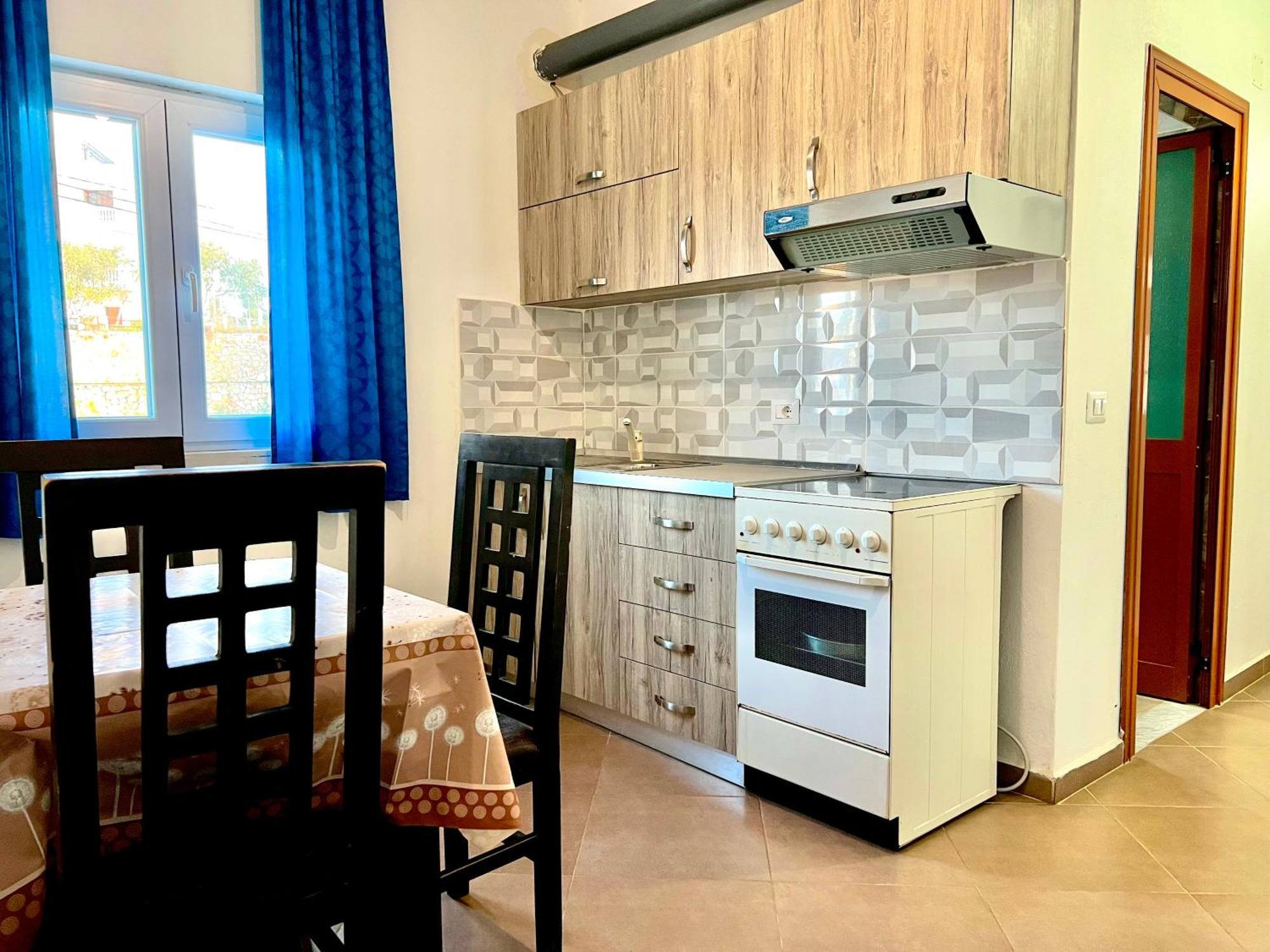 Redi'S Seaview Apartments Sarande Luaran gambar