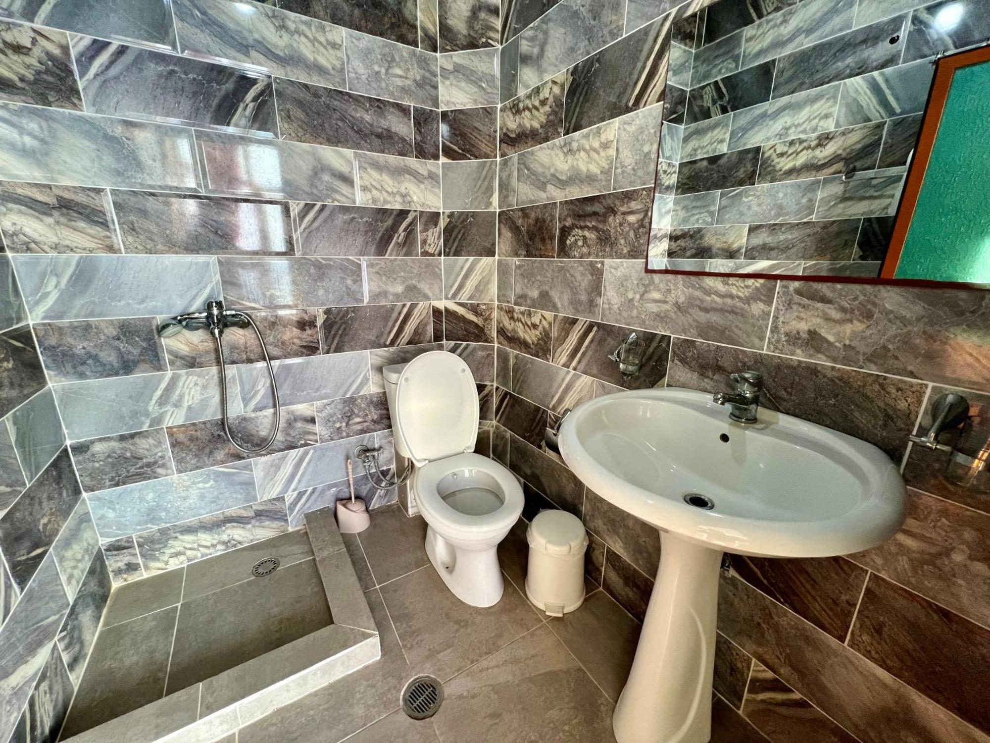 Redi'S Seaview Apartments Sarande Luaran gambar