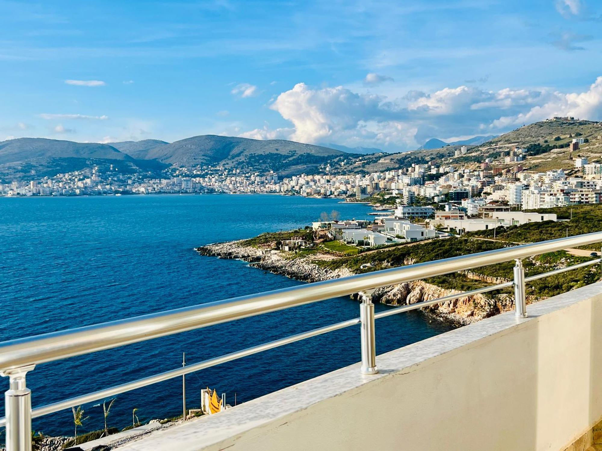 Redi'S Seaview Apartments Sarande Luaran gambar