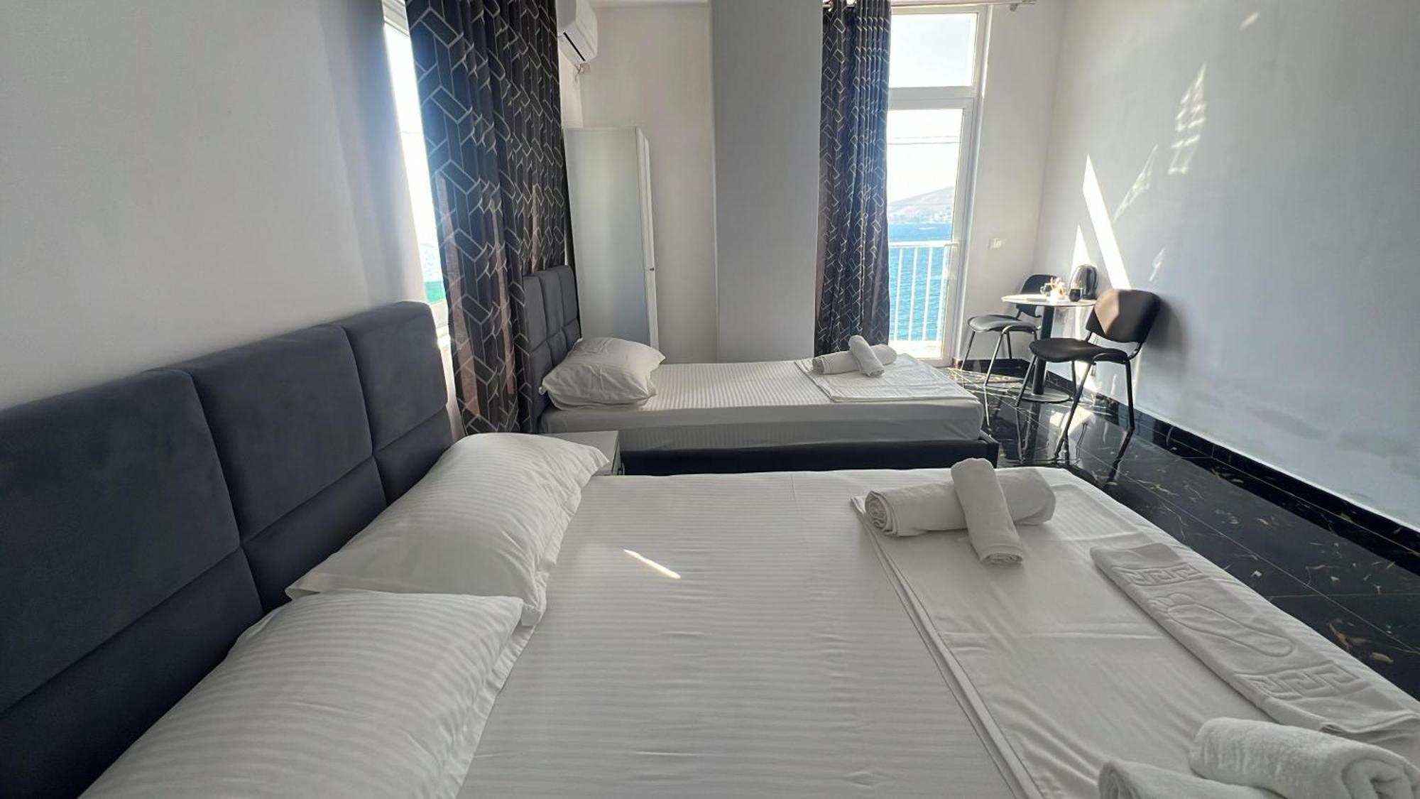 Redi'S Seaview Apartments Sarande Luaran gambar